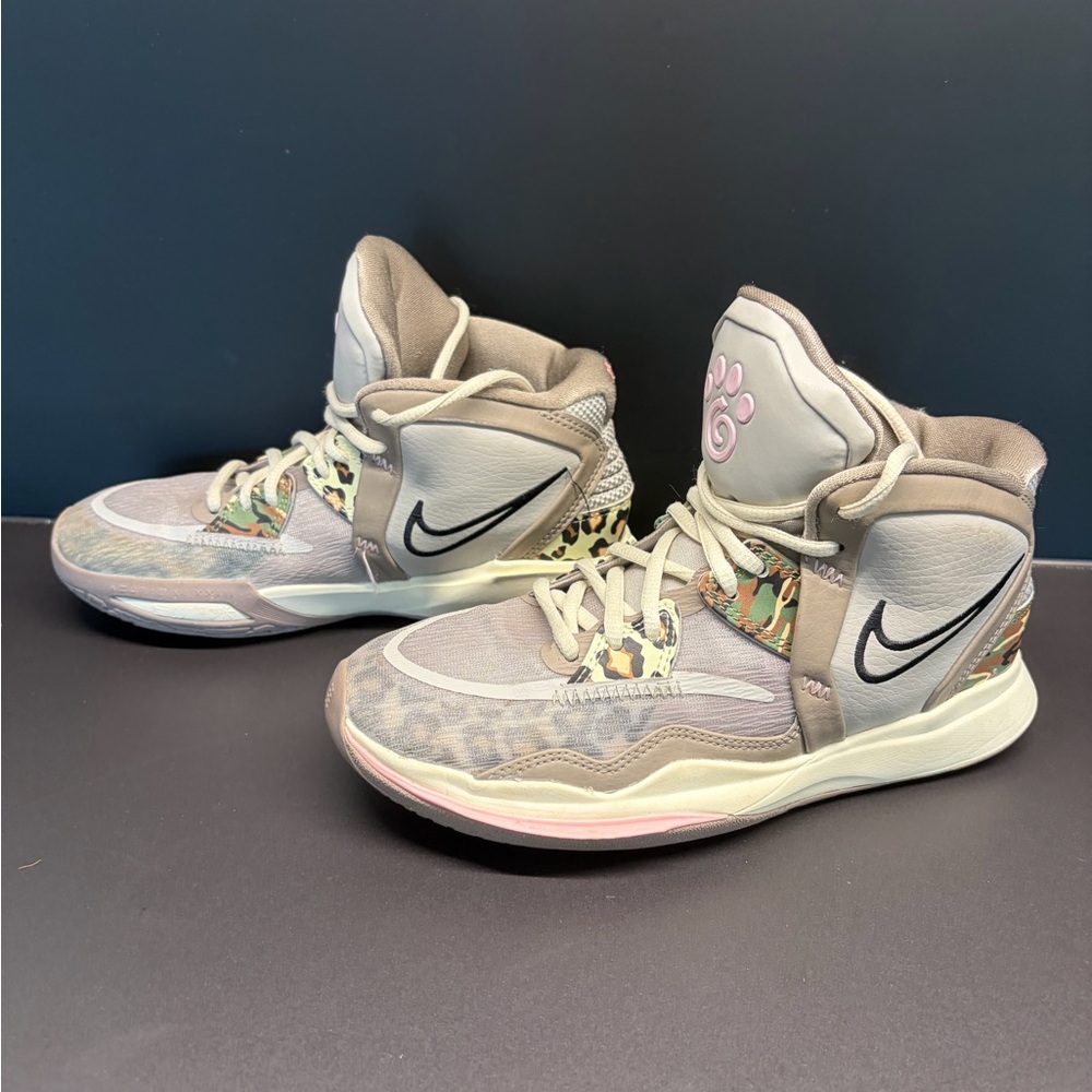 Nike big kids 4.5 Kyrie Infinity Leopard Camo basketball sneakers